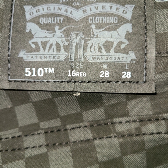 LEVI'S 510 SKINNY CHECKERBOARD JEANS NWT - Picture 4 of 4